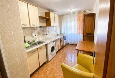 Garsonieră Parcul Tei, an 1988, 40 mp, anvelopat - 2