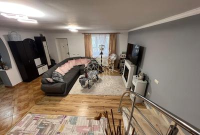 Casa 165 mp+anexa amenajata 68 mp-teren 13 ari-garaj, foisor-Jelna - 1