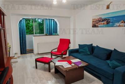 Apartament de 4 camere, cu centrala proprie, foarte spatios, in Militari, la 2 m - 2