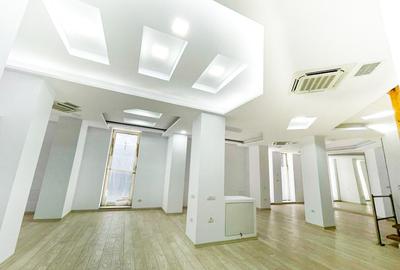 Casa ideal pentru birouri, locuita sau after-school Zona Eminescu