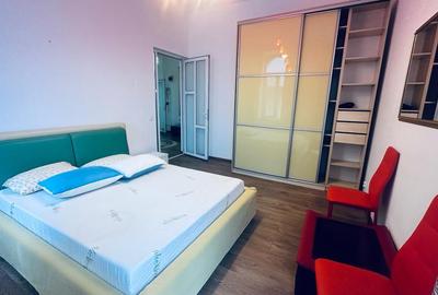 Apartament  cu 3 camere – | Piața Ovidiu | Vedere la mare - 9