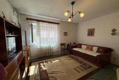Apartament cu 2 camere decomandat în 1 Decembrie 1918