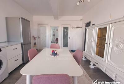 Apartament cu 3 camere semidecomandat, mobilat în Florești