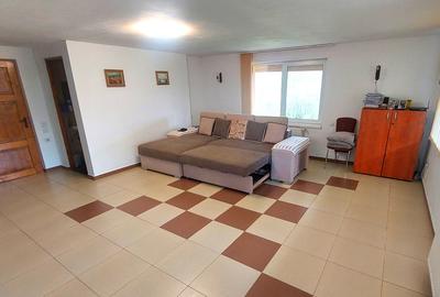 Gospodarie, casa cu 5 camere si 8272 mp teren, in Oarda - 15