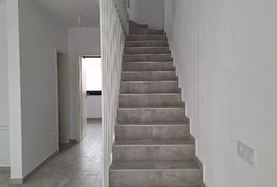 Casa noua, incalzire in pardoseala, 2 locuri de parcare, Se accepta credit - 10