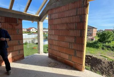 Duplex luminos cu geamuri mari – Dumbrăvița, zona Cora - 8