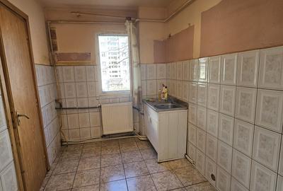 PROPRIETAR!! Apartament 3 camere Et 1 zona Victoria / Aleea Romanitei !! - 7