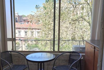 APARTAMENT 2 CAM DEOSEBIT AMENAJAT,  ROMANA, PIATA AMZEI, CALEA VICTORIEI - 1