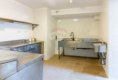 Clădire investițională: policlinică, senior living & catering-Giulesti - 24