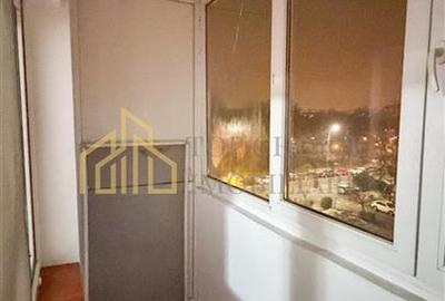 3 CAMERE LANGA PARCUL CIRCULUI - DECOMANDAT - 2 BALCOANE - BLOC 1978 - 32