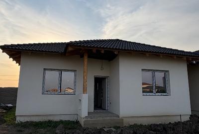 Duplex nou de vânzare | 75 mp utili | Teren 280 mp | 134.999 € - 7