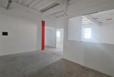 Spatiu 700mp et.1 in zona Aeroport, Arad - 12