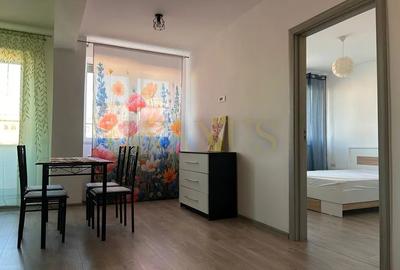 Apartament cu 3 camere semidecomandat, mobilat în Florești