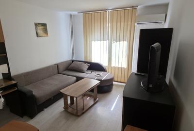 Garsonieră decomandată, mobilată în Complex Studențesc