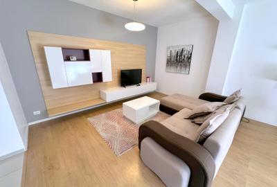 Apartament cu 2 camere semidecomandat, mobilat în Zorilor