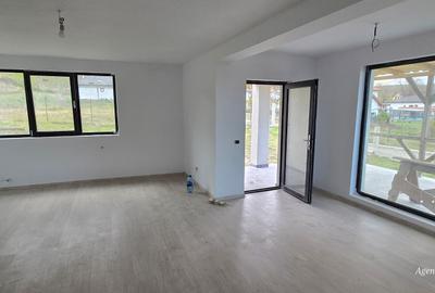 Casa noua in Catamarasti Vale - 15