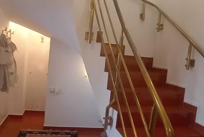 Apartament 3 Camere,B-dul Unirii,DUPLEX,DECOMANDAT,centrala,2 bai,parcare - 4