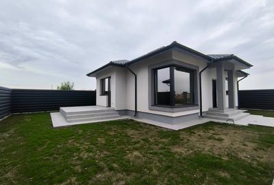 Căsuță cochetă, gata să devină “acasă” cu încălzire în pardoseală. - 4