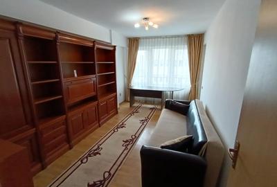 Apartament spatios de 3 camere, str. Bistritei - 7