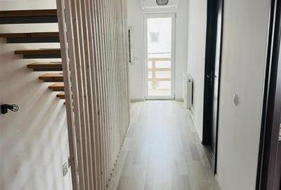 Casa cu 4 camere in Sura Mare - 9