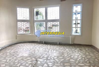Spatiu comercial I 30 mp I etaj 1 I Cetate I - 7