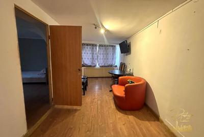 Casa cu 8 camere de inchiriat in zona Centrala - Oradea - 22