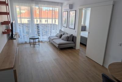 Proprietar inchiriez apartament tip studio  in zona strazii Caracal - 1