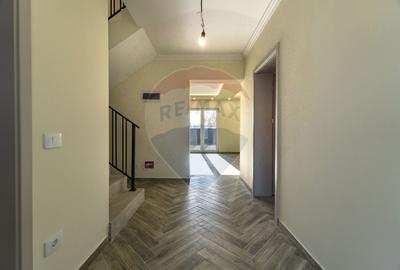 CASA TIP DUPLEX cu 5 camere de vanzare| Cartier Izvor | COMISION 0% - 5