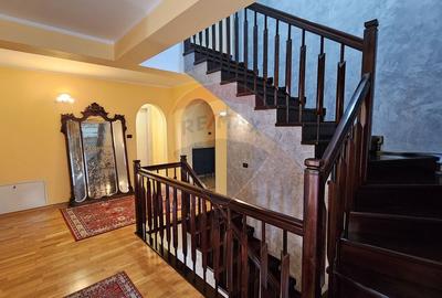 Casă / Vilă de lux cu 8 camere de vânzare in Obcini, Suceava - 31