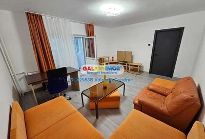 Apartament cu 2 camere semidecomandat, mobilat în 13 Septembrie