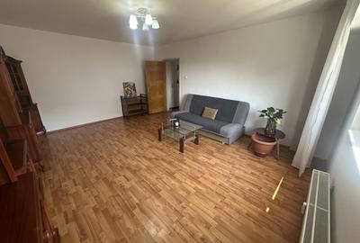 Apartament cu 2 camere decomandat, mobilat în Calea Călărașilor