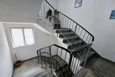 LOC. RACACIUNI,  APARTAMENT 3 CAMERE - 24