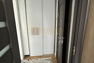 2 camere| cladire istorica| vis a vis de Catedrala| camere spatioase| - 8