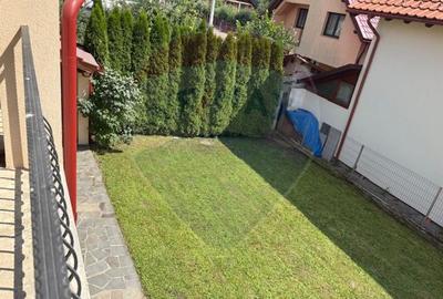 Casă / Vilă cu 5 camere de vânzare - 26