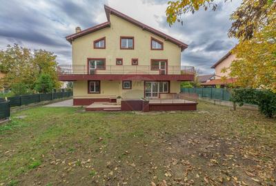 DE VANZARE  Vilă cu 14 camere PIPERA/VOLUNTARI/ROND OMV - 1