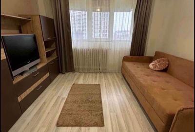 Garsoniera Zona Jumbo 1 km Podu Ros - 1