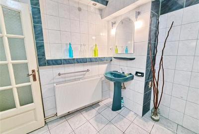 Garsoniera spatioasa de inchiriat in Centrul Istoric al Brasovului - 20