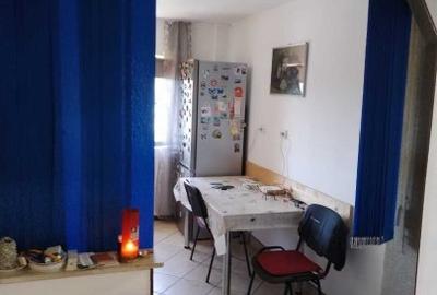 Apartament -3 camere -decomandat-Zona Rahova - 3