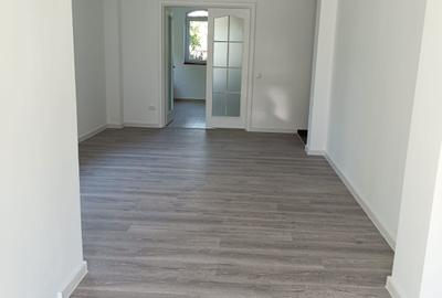 VILA DEOSEBITA cu GARAJ si PIVNITA - 5
