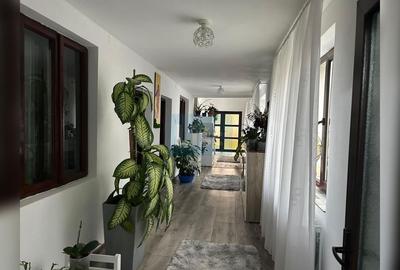 Casă P+M renovată, teren generos de 3000 m² – Bălești - 10