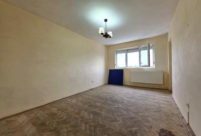 Proprietar-3 camere- apartament central, gata de personalizat după bunul plac - 1