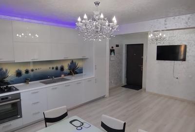Apartament de vanzare 3 camere zona Eroilor - 3