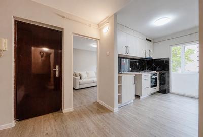 Apartament renovat decomandat|2 camere|Interservisan/Titulescu - 9