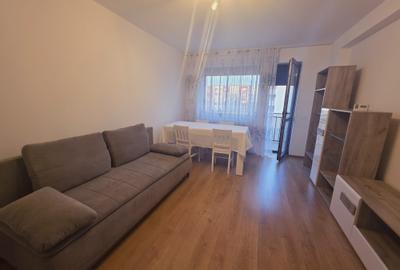 Inchiriez 2 camere decomantat pet friendly Tractorul zona Mega Image - 2