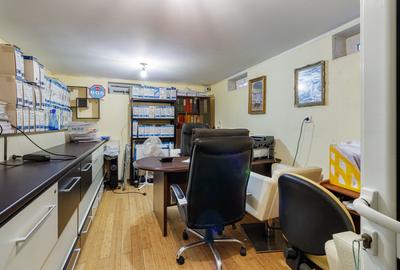 Spatiu comercial versatil - 13