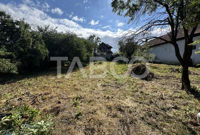 Casa cu potential de investitie in centrul satului 1540 mp teren - 13
