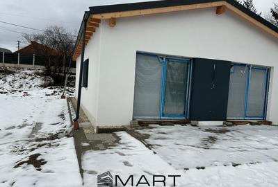 Casă modernă, parter, la cheie – în inima Tărlungenilor • Teren 511 mp - 16