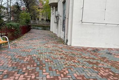 Spatiu comercial stradal cu 2 intrari ~ 164 mp ~ bld Mircea Voda - 4
