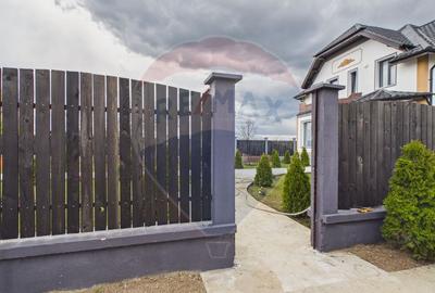 Casă / Vilă cu 5 camere de vânzare - 49