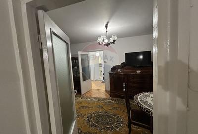 Apartament et. 1 cu 3 camere de închiriat str. V. Babes zona TBC - 6